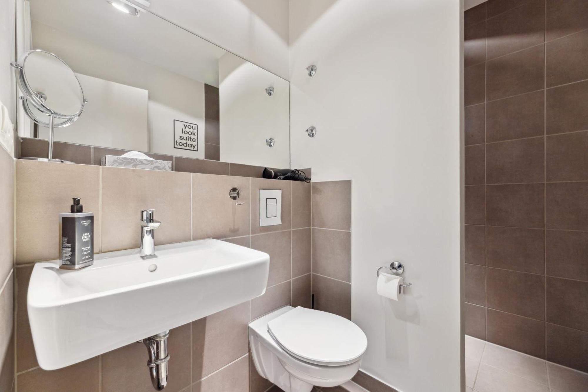 Limehome Prenzlauer Allee - Digital Access Apartamento Berlim